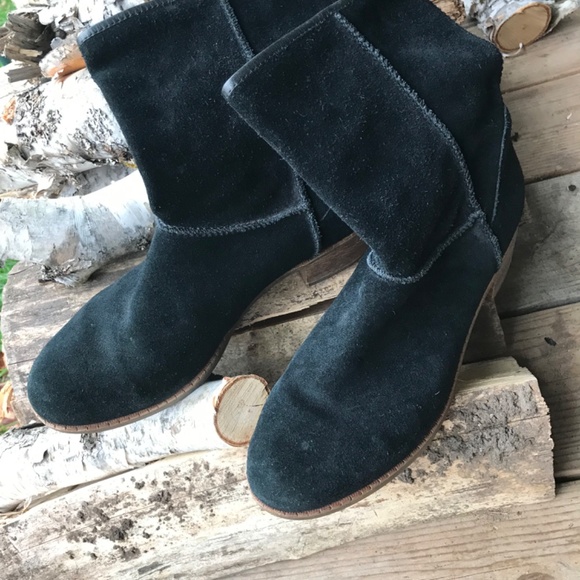 Ugg Australia Black Heeled Boots - Picture 5 of 6